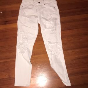 white american eagle jeans